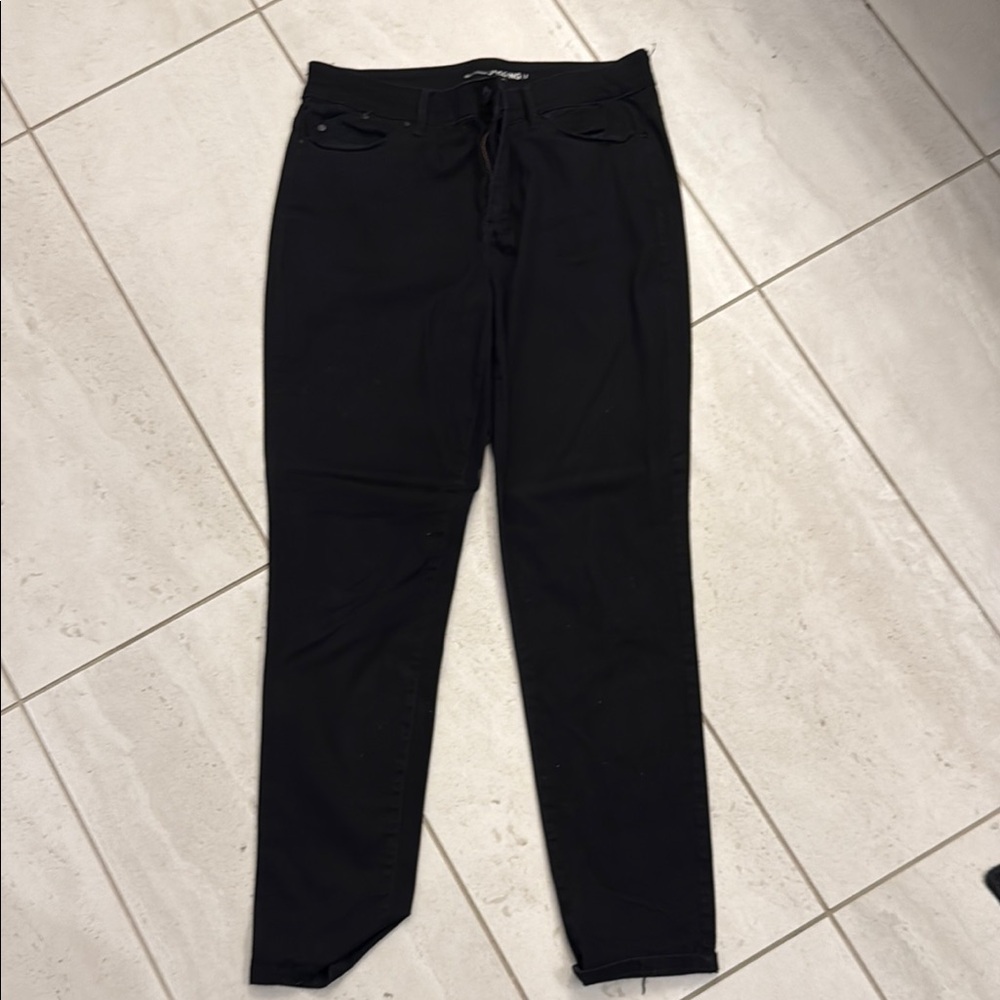 Women's Black Jeans